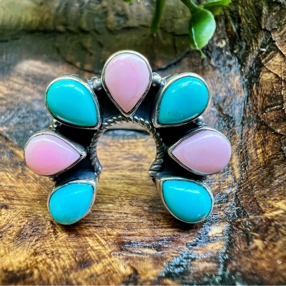 925 Sterling Silver Naja Ring With Pink Conch & Kingman Turquoise 9.25 NEW